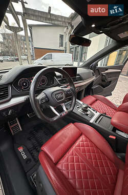 Внедорожник / Кроссовер Audi SQ5 2020 в 
