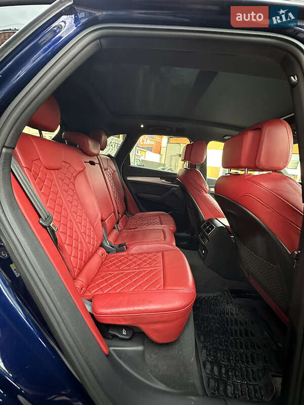 Внедорожник / Кроссовер Audi SQ5 2020 в Коломые