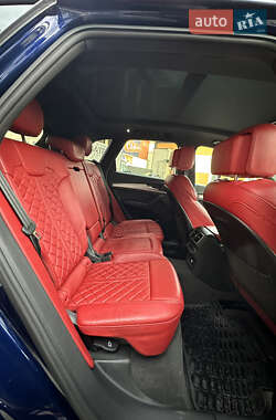 Внедорожник / Кроссовер Audi SQ5 2020 в 