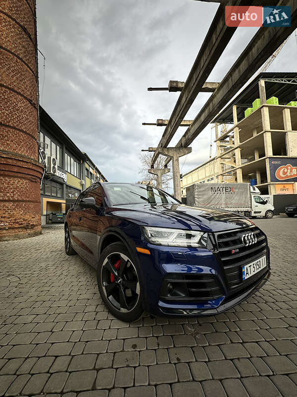 Внедорожник / Кроссовер Audi SQ5 2020 в Коломые