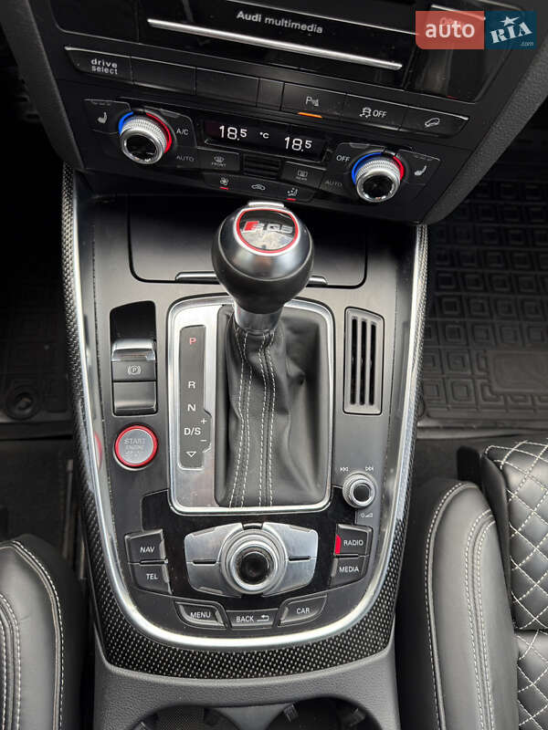 Внедорожник / Кроссовер Audi SQ5 2016 в Кропивницком
