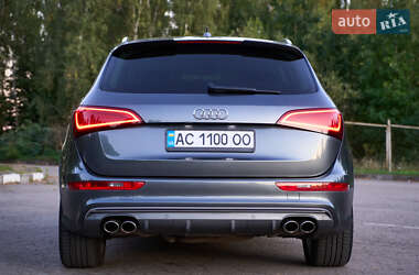 Внедорожник / Кроссовер Audi SQ5 2014 в 