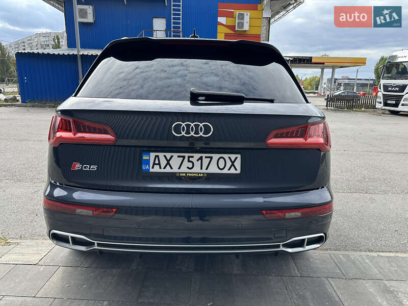 Внедорожник / Кроссовер Audi SQ5 2017 в Харькове