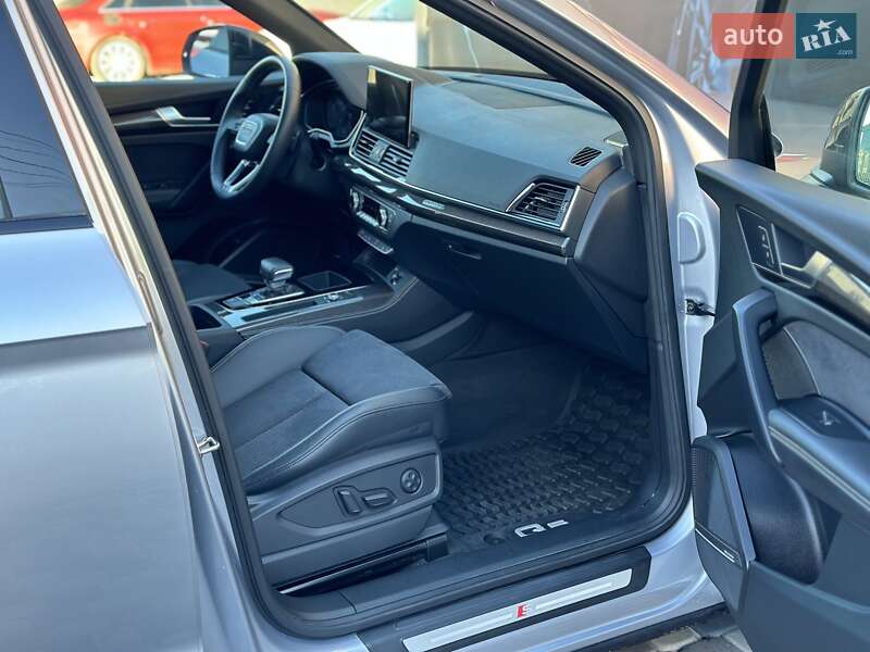 Внедорожник / Кроссовер Audi SQ5 2022 в Львове