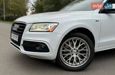 Внедорожник / Кроссовер Audi SQ5 2015 в 