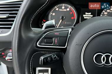 Внедорожник / Кроссовер Audi SQ5 2015 в 