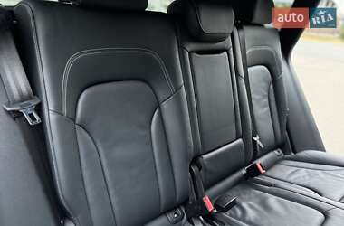 Внедорожник / Кроссовер Audi SQ5 2015 в 