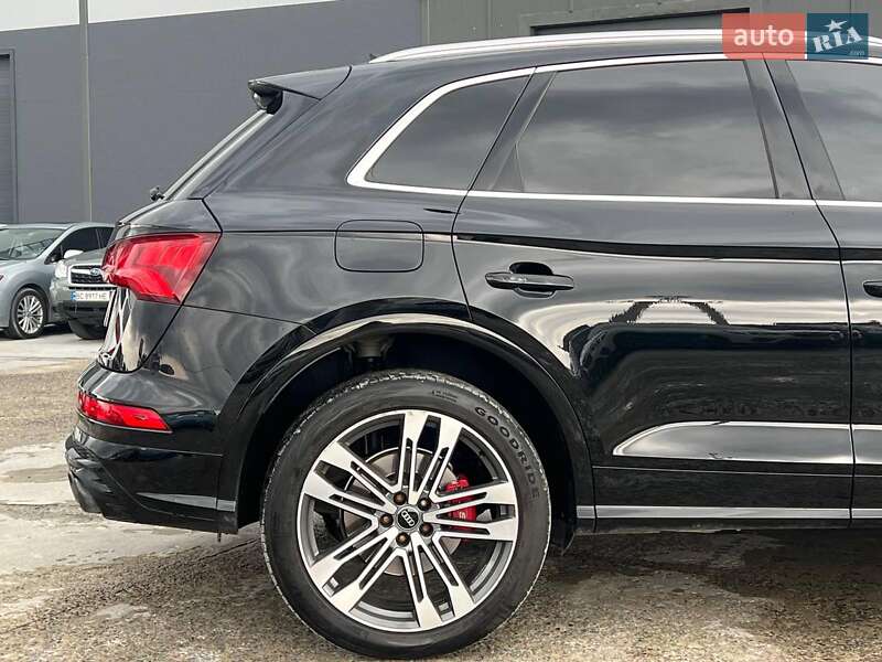 Внедорожник / Кроссовер Audi SQ5 2017 в Львове