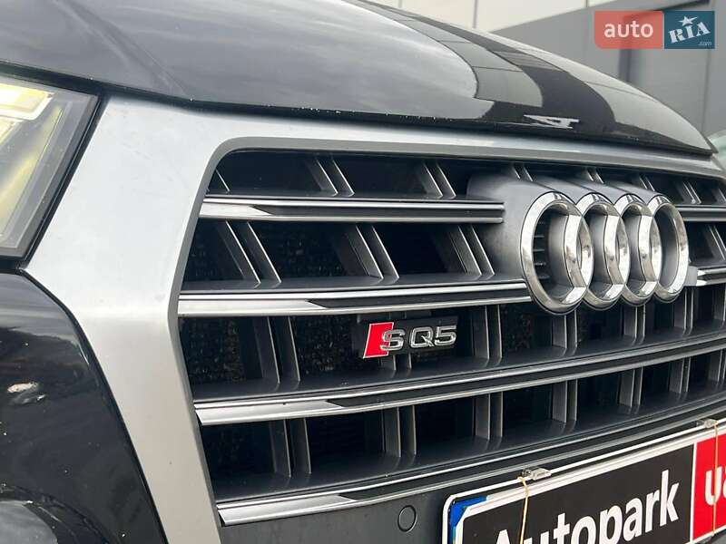 Внедорожник / Кроссовер Audi SQ5 2017 в Львове