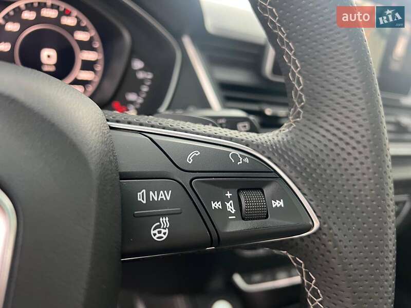Внедорожник / Кроссовер Audi SQ5 2017 в Львове