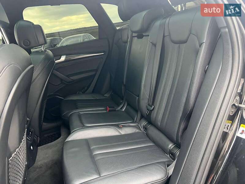 Внедорожник / Кроссовер Audi SQ5 2017 в Львове