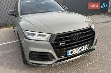 Внедорожник / Кроссовер Audi SQ5 2019 в 