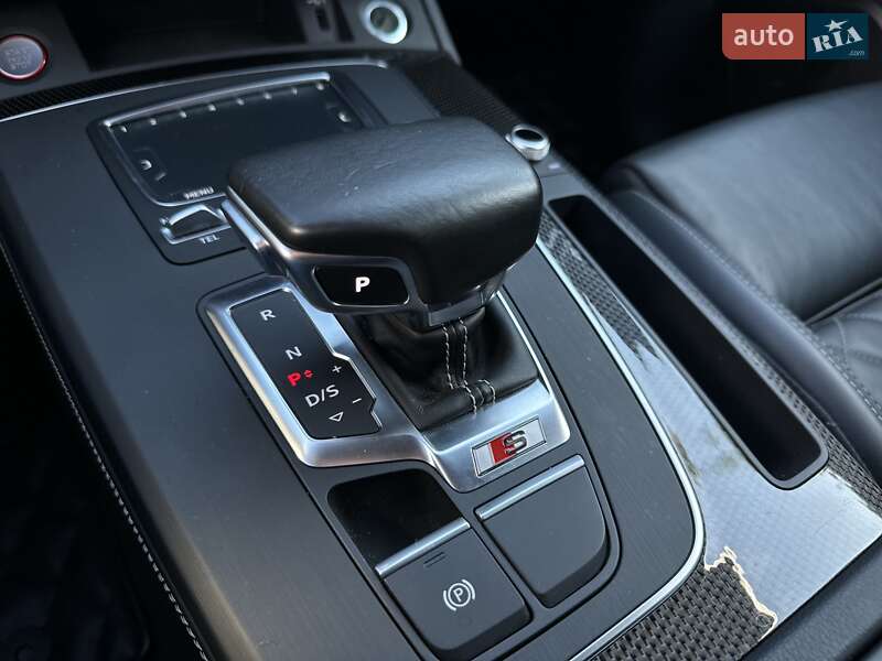 Внедорожник / Кроссовер Audi SQ5 2018 в Львове