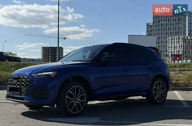 Внедорожник / Кроссовер Audi SQ5 2021 в 