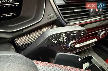 Внедорожник / Кроссовер Audi SQ5 2020 в 
