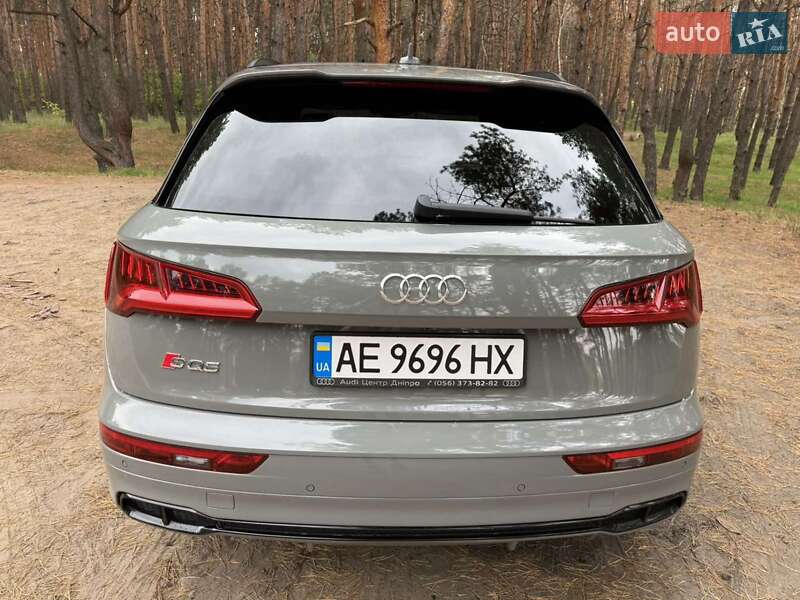 Внедорожник / Кроссовер Audi SQ5 2019 в Днепре