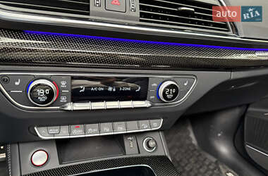 Позашляховик / Кросовер Audi SQ5 2023 в 