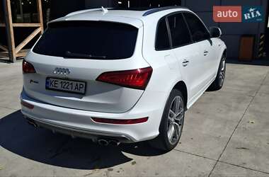 Внедорожник / Кроссовер Audi SQ5 2014 в 
