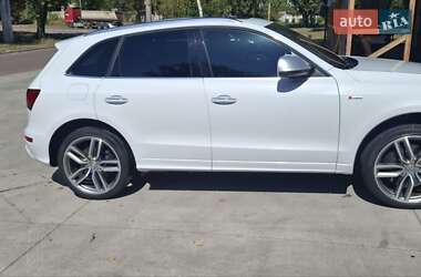 Внедорожник / Кроссовер Audi SQ5 2014 в 
