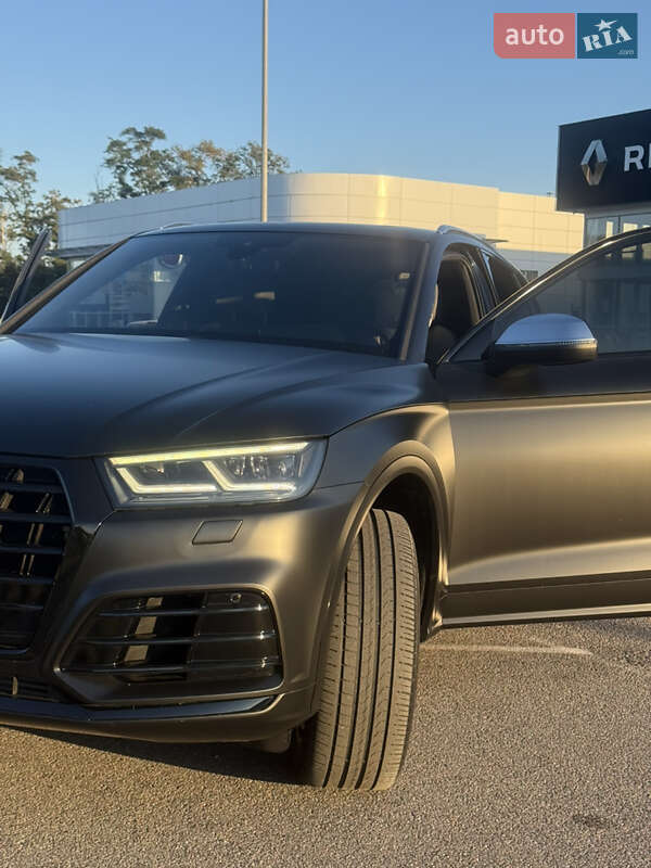 Внедорожник / Кроссовер Audi SQ5 2017 в Киеве фото 8 Внедорожник / Кроссовер Audi SQ5 2017 в Киеве