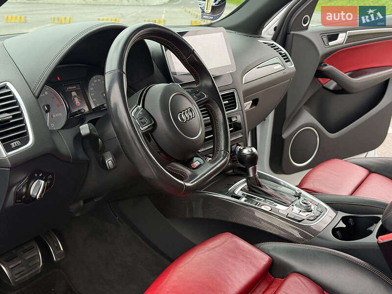 Позашляховик / Кросовер Audi SQ5 2014 в Львові