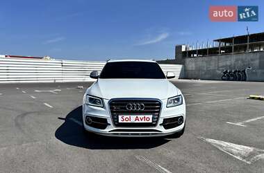 Внедорожник / Кроссовер Audi SQ5 2014 в 