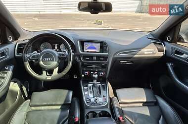 Внедорожник / Кроссовер Audi SQ5 2014 в 