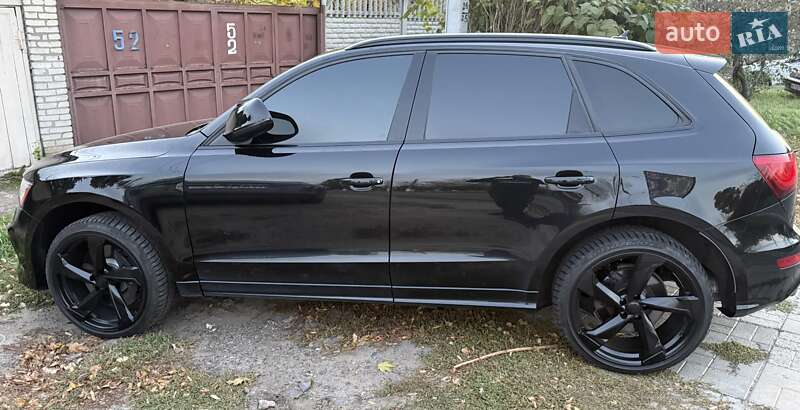 Позашляховик / Кросовер Audi SQ5 2015 в Харкові