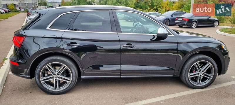 Позашляховик / Кросовер Audi SQ5 2017 в Харкові