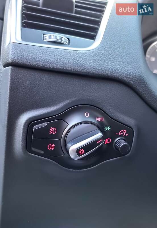 Внедорожник / Кроссовер Audi SQ5 2016 в Киеве фото 52 Внедорожник / Кроссовер Audi SQ5 2016 в Киеве
