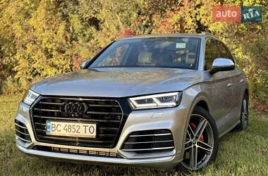 Внедорожник / Кроссовер Audi SQ5 2017 в 
