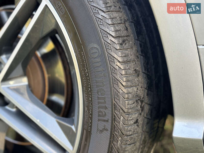 Позашляховик / Кросовер Audi SQ5 2017 в Львові фото 18 Позашляховик / Кросовер Audi SQ5 2017 в Львові