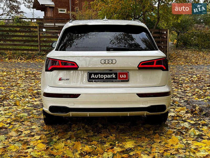 Внедорожник / Кроссовер Audi SQ5 2019 в Киеве