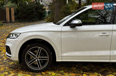 Позашляховик / Кросовер Audi SQ5 2019 в  фото 10 Позашляховик / Кросовер Audi SQ5 2019 в