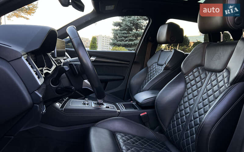 Позашляховик / Кросовер Audi SQ5 2018 в Львові фото 18 Позашляховик / Кросовер Audi SQ5 2018 в Львові