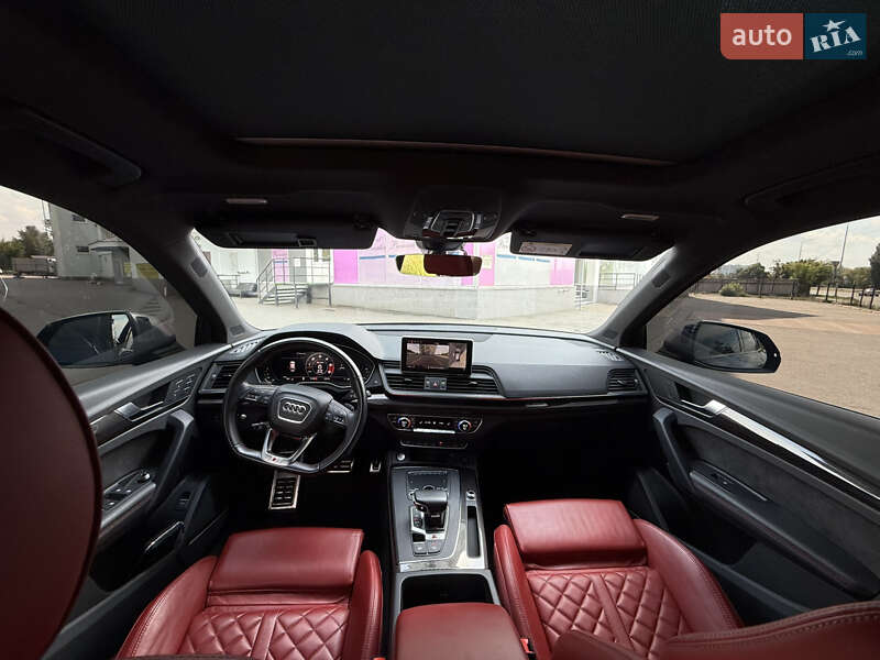 Позашляховик / Кросовер Audi SQ5 2020 в Києві фото 27 Позашляховик / Кросовер Audi SQ5 2020 в Києві