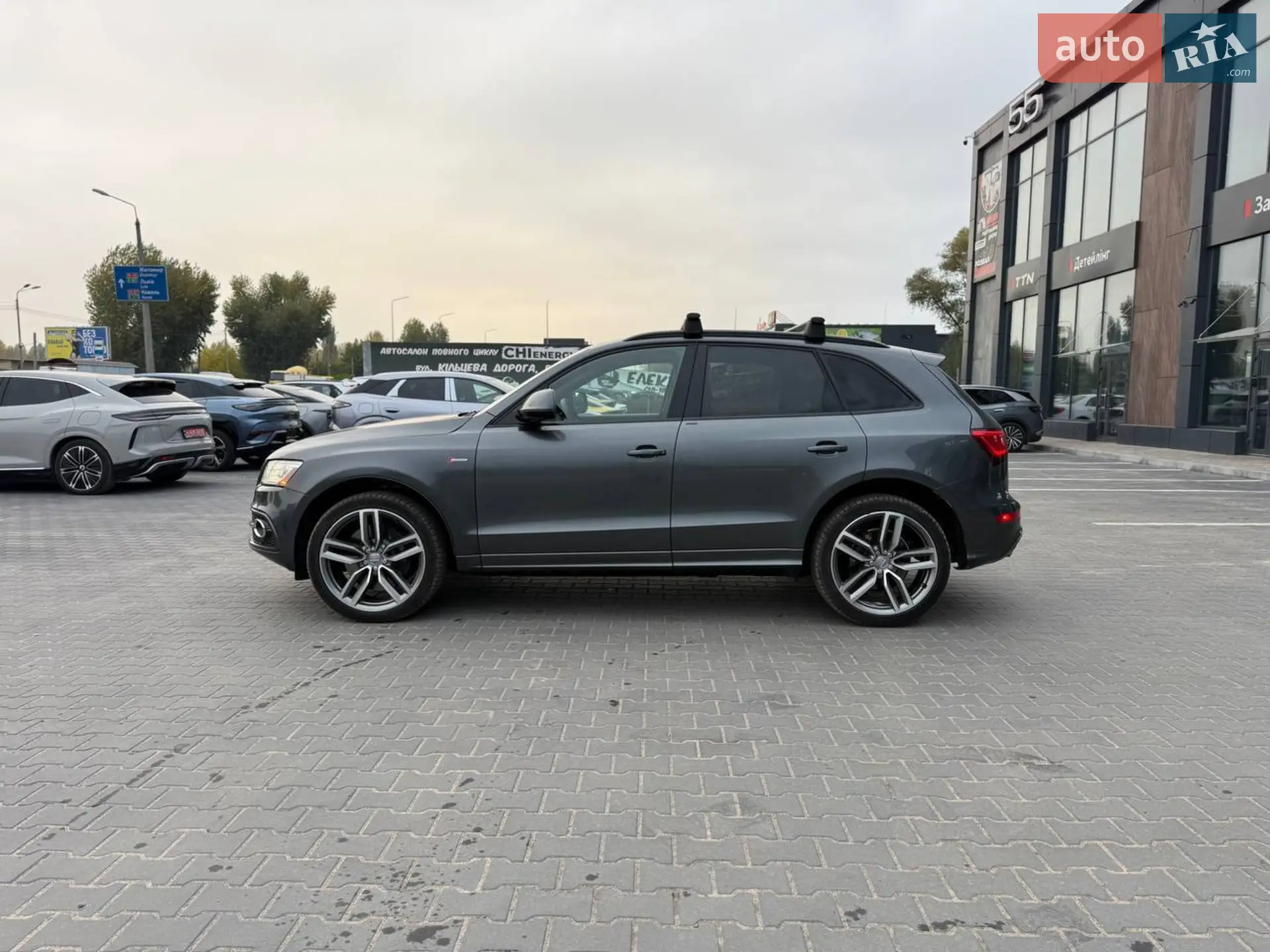 2015 Audi SQ5 - мініатюра 8