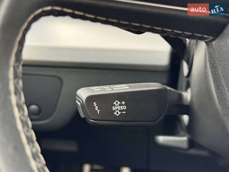 Позашляховик / Кросовер Audi SQ5 2018 в Києві фото 62 Позашляховик / Кросовер Audi SQ5 2018 в Києві