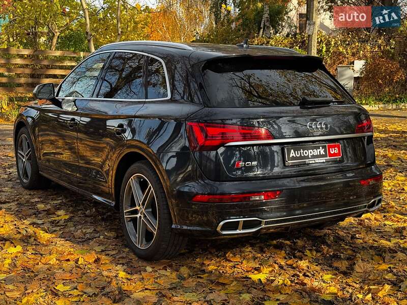 Позашляховик / Кросовер Audi SQ5 2017 в Києві фото 11 Позашляховик / Кросовер Audi SQ5 2017 в Києві