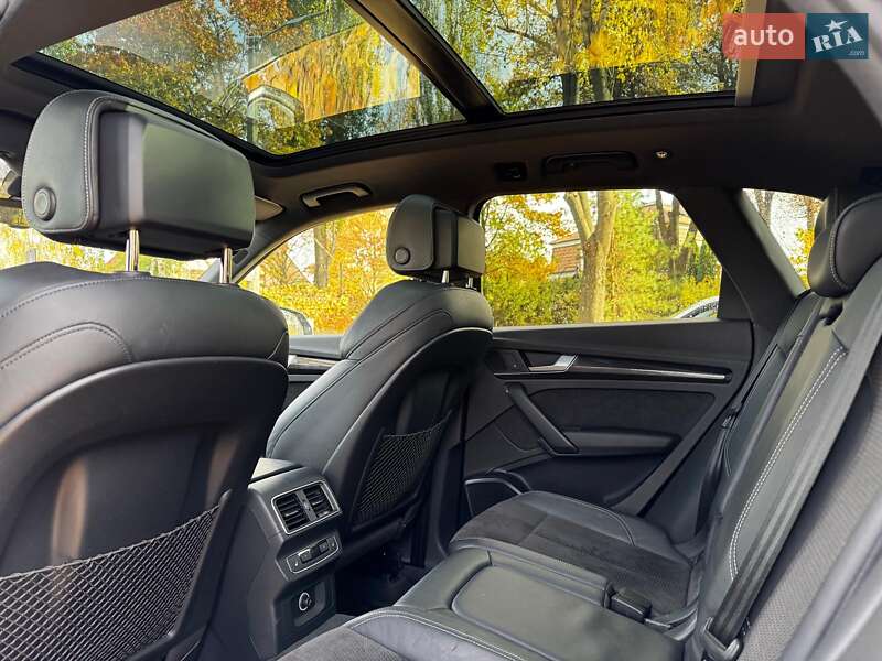 Позашляховик / Кросовер Audi SQ5 2017 в Києві фото 26 Позашляховик / Кросовер Audi SQ5 2017 в Києві