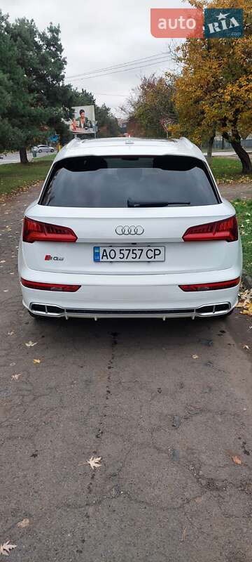 Позашляховик / Кросовер Audi SQ5 2017 в Ужгороді