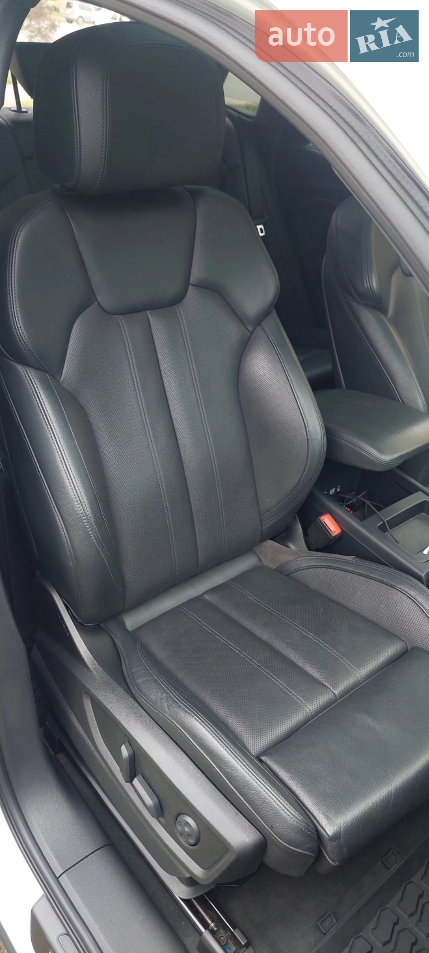 2017 Audi SQ5 - мініатюра 23
