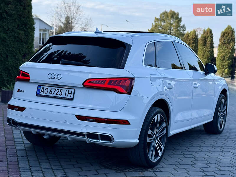 Внедорожник / Кроссовер Audi SQ5 2017 в Тернополе