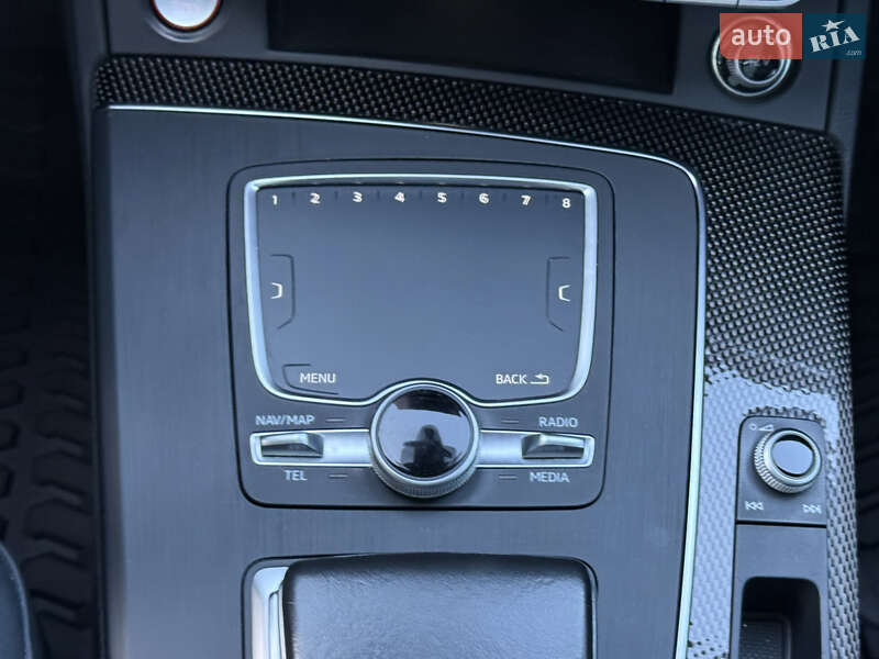 Внедорожник / Кроссовер Audi SQ5 2017 в Тернополе