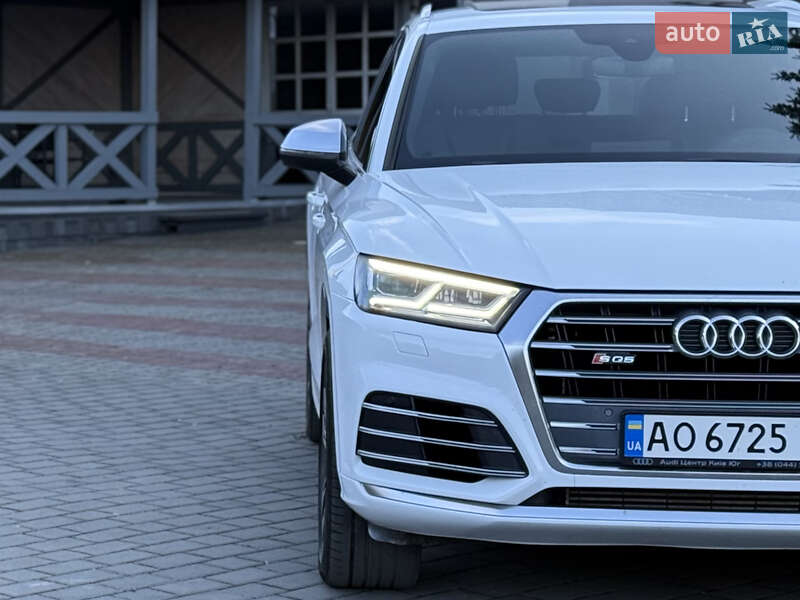 Внедорожник / Кроссовер Audi SQ5 2017 в Тернополе