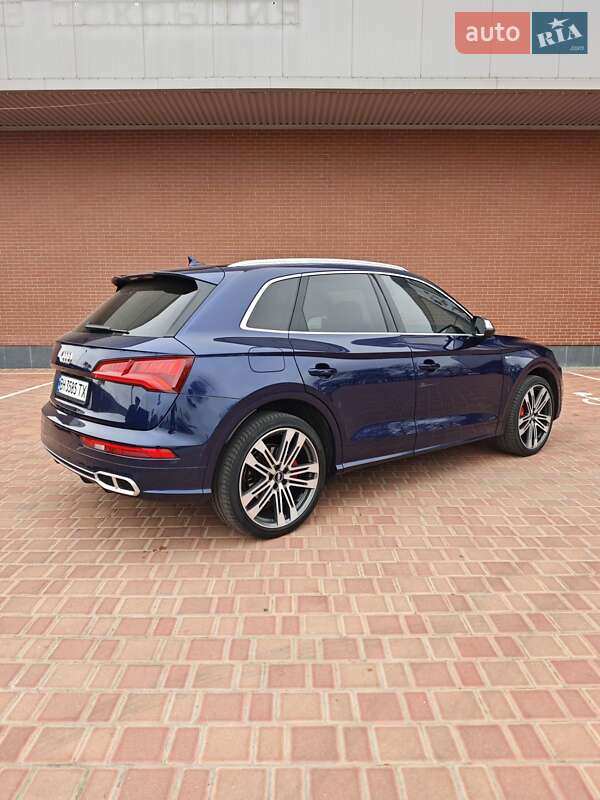 Внедорожник / Кроссовер Audi SQ5 2018 в Одессе