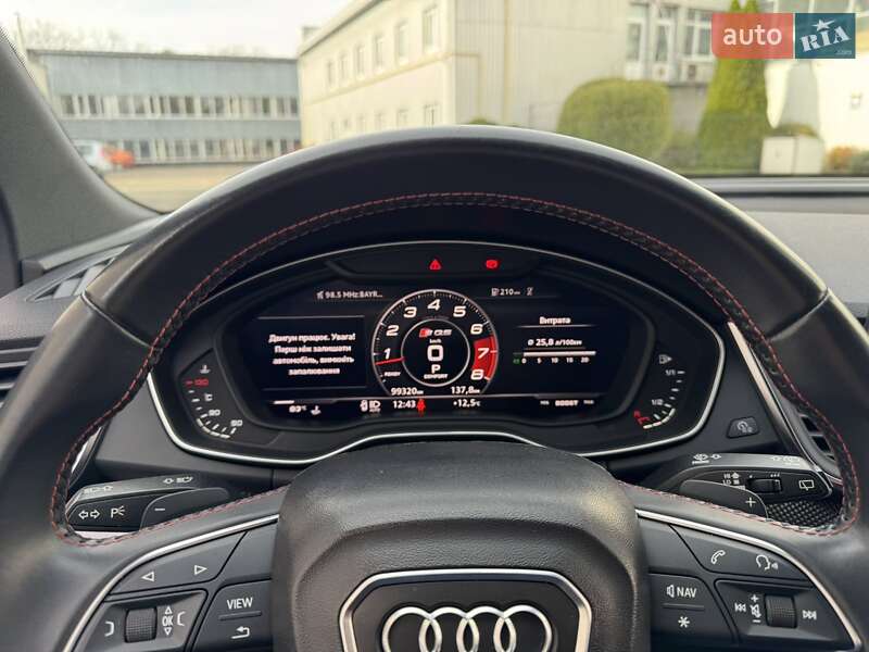Позашляховик / Кросовер Audi SQ5 2018 в Києві фото 24 Позашляховик / Кросовер Audi SQ5 2018 в Києві
