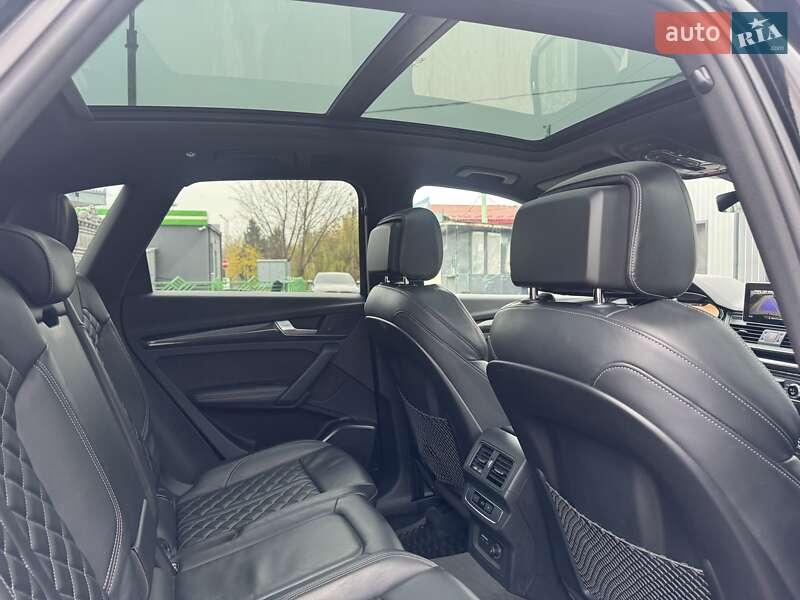 Позашляховик / Кросовер Audi SQ5 2019 в Тернополі