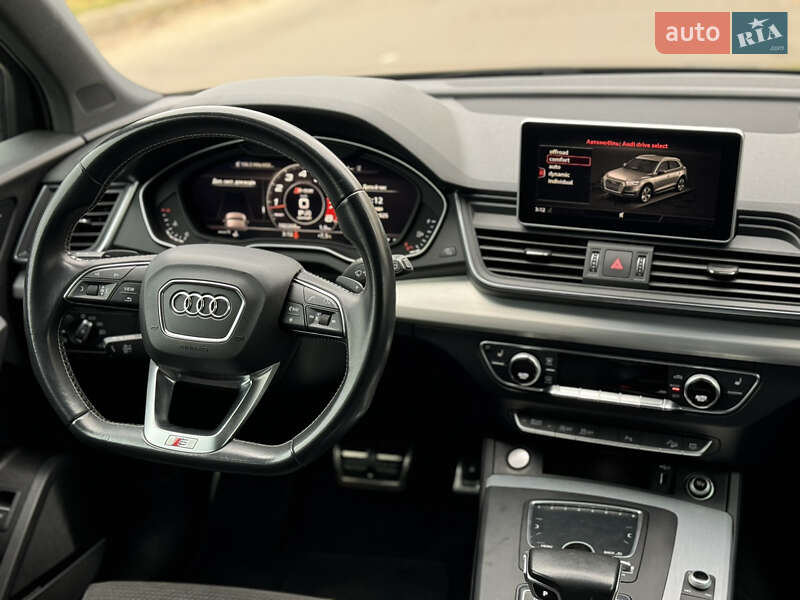 Внедорожник / Кроссовер Audi SQ5 2018 в Киеве