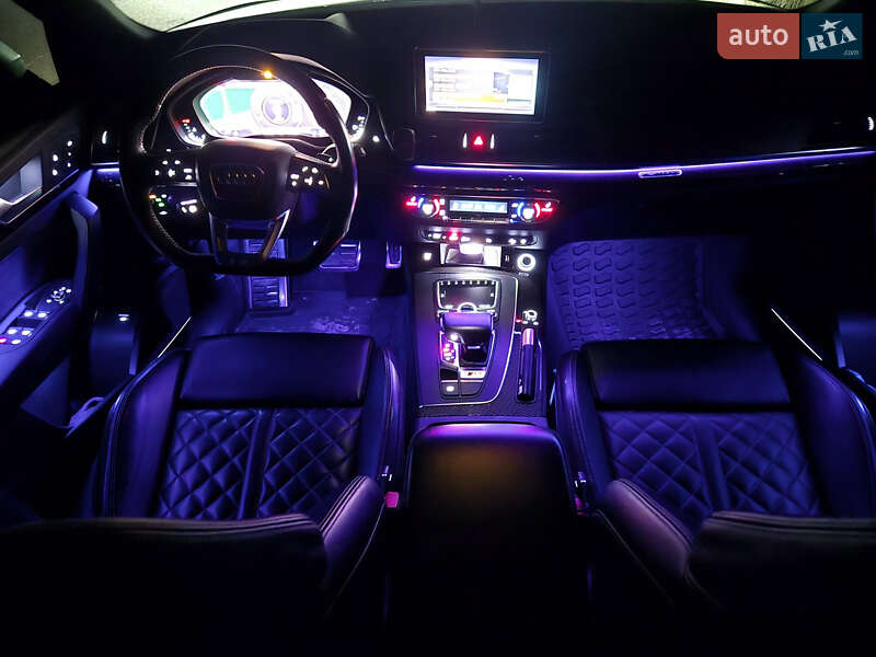 Позашляховик / Кросовер Audi SQ5 2018 в Івано-Франківську фото 35 Позашляховик / Кросовер Audi SQ5 2018 в Івано-Франківську